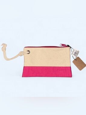 MSC Canvas Wristlet Pouch NWT 💖 Boutique